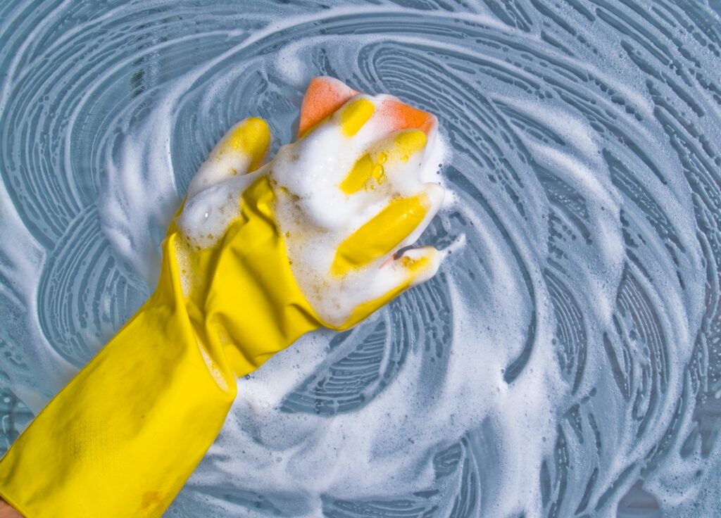 Te nat ramen wassen of lappen